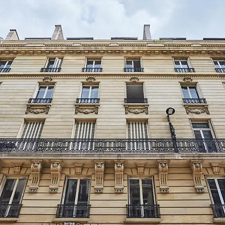 Montaigne George V By Prestige Apartment Paris